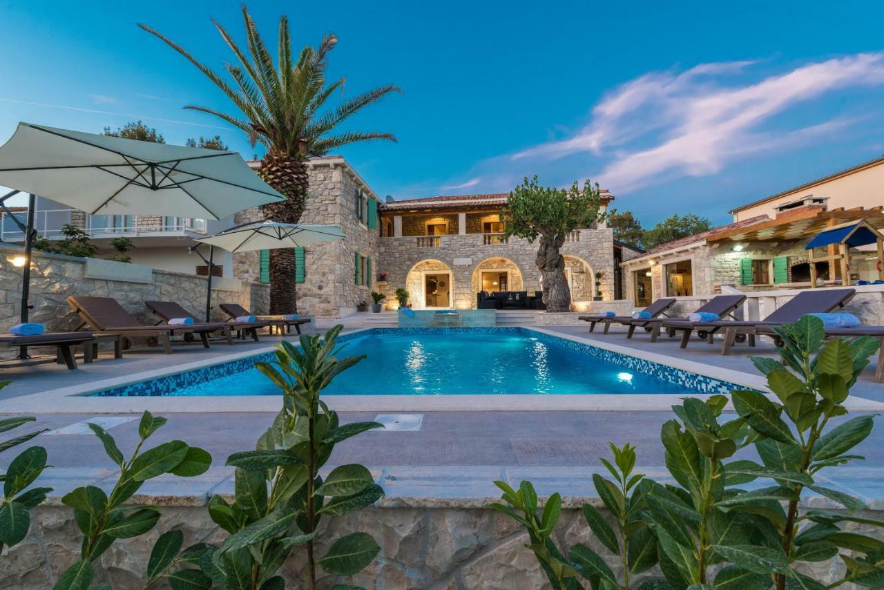 Villa Dumina Sukosan Exterior photo