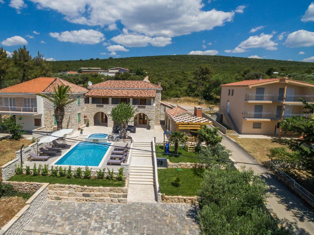 Villa Dumina Sukosan Exterior photo